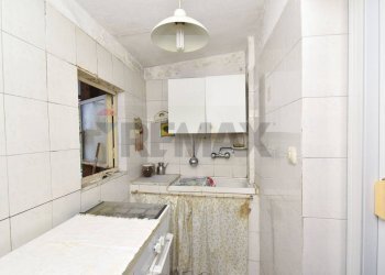 Cucina - Casa indipendente Via Regina Bianca
 
76, Catania - foto 14