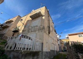 Edificio all\'aperto - Casa indipendente luisa sanfelice
 
89, Aragona - foto 29