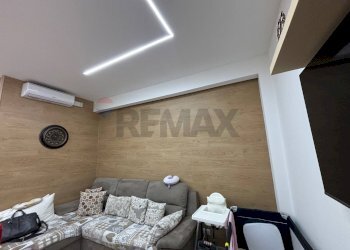 Soggiorno - Appartamento Via Badia
 
9, Catania - foto 17