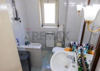 Bagno - Quadrilocale Via Fossa Della Creta
 
40, Catania - foto 15