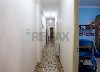 Hall / corridoio - Quadrilocale Via Fossa Della Creta
 
40, Catania - foto 22