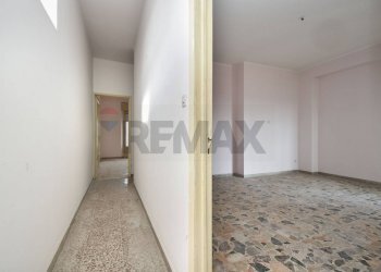 Hall / corridoio - Quadrilocale Via san Girolamo
 
3, Acireale - foto 27