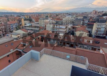Edificio all\'aperto - Four-room apartment Via san Girolamo
 
3, Acireale - photo 32