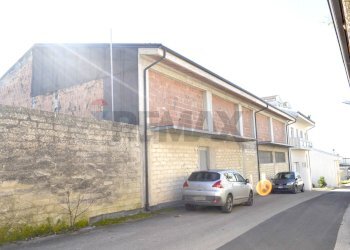 Edificio all\'aperto - Appartamento via alberto moravia
 
2, Grammichele - foto 28