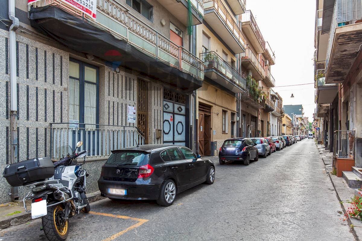 Edificio all\'aperto - Four-room apartment via mulini
 
95, Misterbianco - photo 1