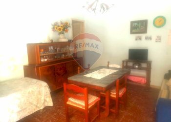 Sala da pranzo - Quadrilocale via mulini
 
95, Misterbianco - foto 10