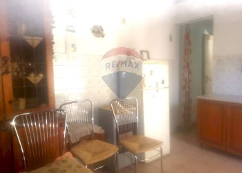 Sala da pranzo - Quadrilocale via mulini
 
95, Misterbianco - foto 19