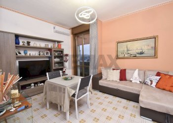 Salone - Trilocale Via Ustica
 
7, Catania - foto 9