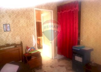 Camera / camera da letto - Quadrilocale via mulini
 
95, Misterbianco - foto 3