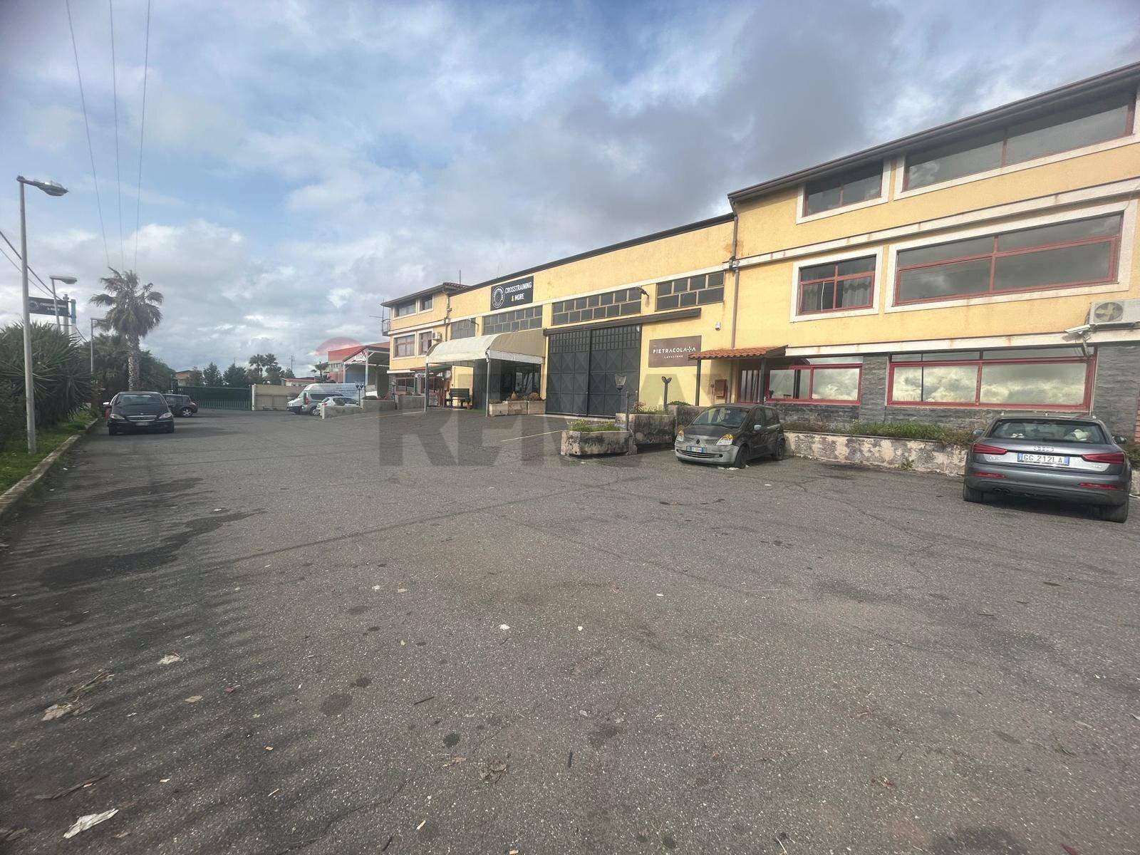 Foto 1 - Locale Commerciale Contrada Scagliola
 
10, Belpasso - foto 1