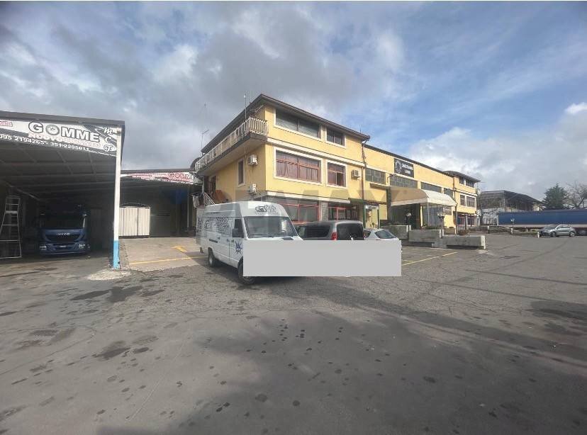 Foto 3 - Locale Commerciale Contrada Scagliola
10, Belpasso - foto 3