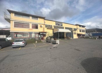 Foto 12 - Locale Commerciale Contrada Scagliola
 
10, Belpasso - foto 12