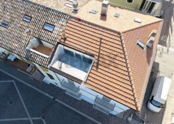 Edificio all\'aperto - Casa indipendente VIA GIUSEPPE GARIBALDI
 
19, Porto Recanati - foto 3
