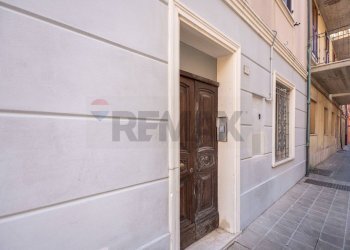 Edificio all\'aperto - Casa indipendente VIA GIUSEPPE GARIBALDI
 
19, Porto Recanati - foto 14