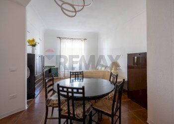 Sala da pranzo - Casa indipendente VIA GIUSEPPE GARIBALDI
 
19, Porto Recanati - foto 16