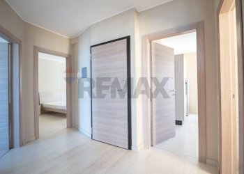 Hall / corridoio - Casa indipendente VIA GIUSEPPE GARIBALDI
 
19, Porto Recanati - foto 63