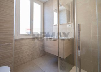 Bagno - Casa indipendente VIA GIUSEPPE GARIBALDI
 
19, Porto Recanati - foto 79