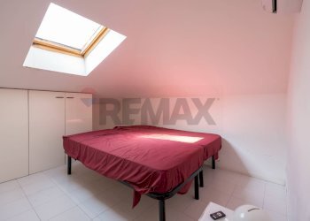 Camera / camera da letto - Casa indipendente VIA GIUSEPPE GARIBALDI
 
19, Porto Recanati - foto 95