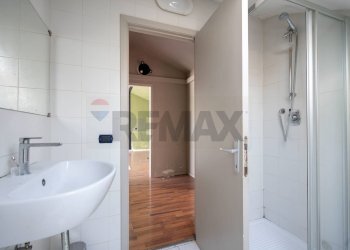 Bagno - Casa indipendente VIA GIUSEPPE GARIBALDI
 
19, Porto Recanati - foto 99