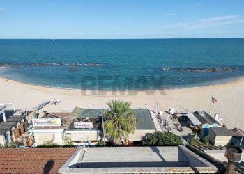 Vista dell\'acqua - Casa indipendente VIA GIUSEPPE GARIBALDI
 
19, Porto Recanati - foto 101