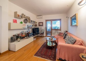 Soggiorno - Trilocale Via Filippo Cordova
 
36, Roma - foto 3