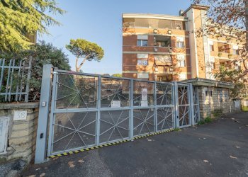 Edificio all\'aperto - Trilocale Via Filippo Cordova
 
36, Roma - foto 46