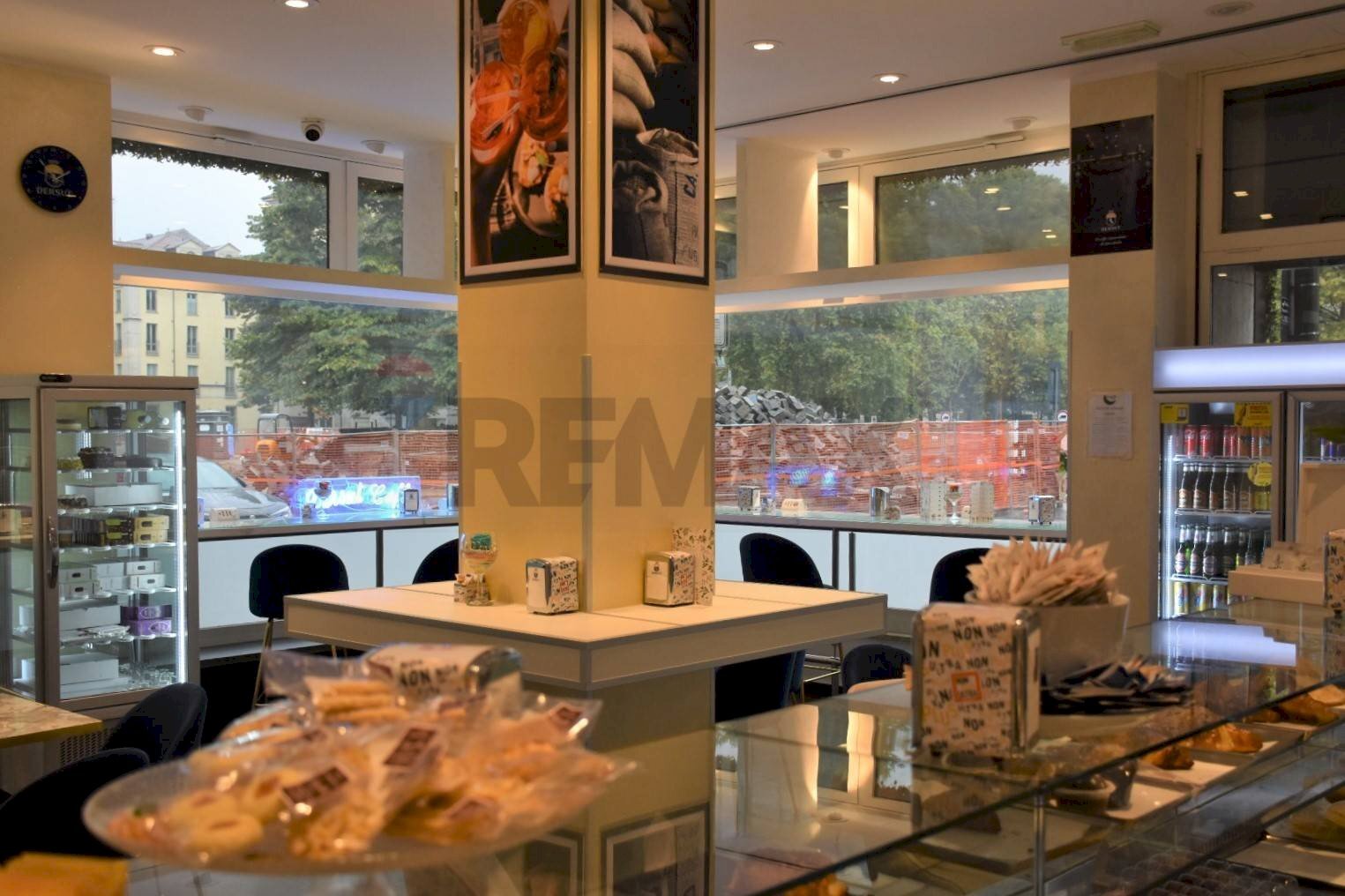 Soggiorno - Commercial Activity Piazza Arbarello
6, Torino - photo 2