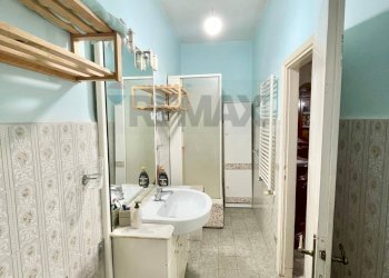 Bagno - Quadrilocale Via Della Chiesa
 
61, Firenze - foto 10