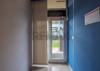 Stanza vuota - Negozio Prato - foto 6