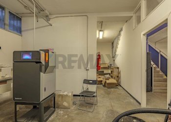 Hall / corridoio - Negozio Prato - foto 25