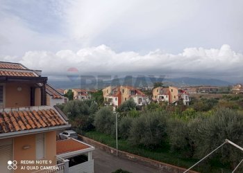 Edificio all\'aperto - Bilocale viale jannuzzo
 
14, Giardini-Naxos - foto 14
