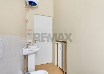 Bagno - Bilocale Via Mosè Bianchi
 
41, Milano - foto 11