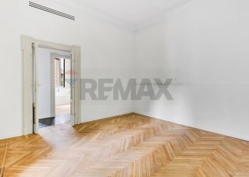 Stanza vuota - Quadrilocale Via Mosè Bianchi
 
41, Milano - foto 24