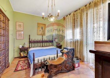 Camera / camera da letto - Quadrilocale Strada statale località DRAGHETTO
 
15, Carpiano - foto 8