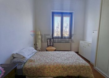 Camera / camera da letto - Four-room apartment Via Fornaci
 
25, Cairo Montenotte - photo 5