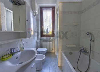 Bagno - Four-room apartment Via Fornaci
 
25, Cairo Montenotte - photo 11