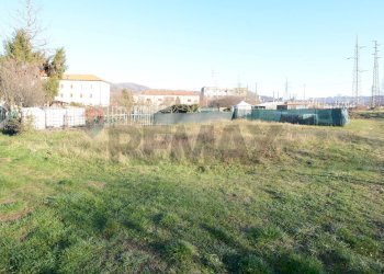 Giardino - Four-room apartment Via Fornaci
 
25, Cairo Montenotte - photo 34