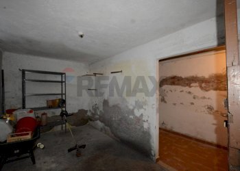 Stanza vuota - Four-room apartment Via Fornaci
 
25, Cairo Montenotte - photo 52