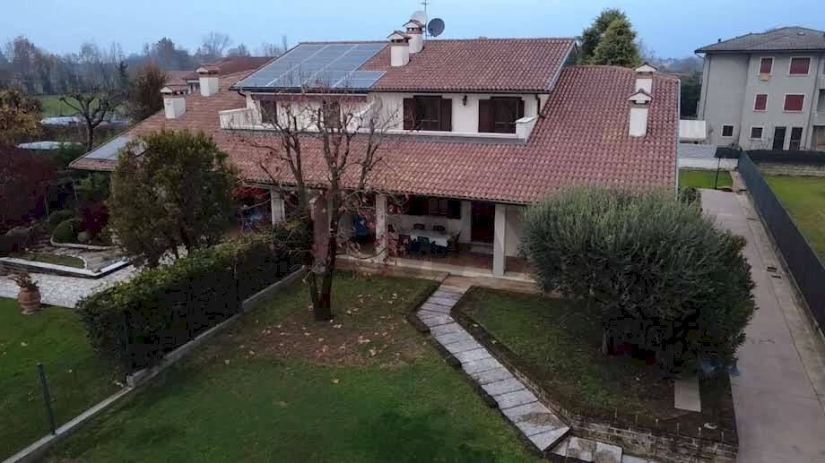 Casa all\'aperto - Semi-detached Villa Via Braglio
 
30/A, Bolzano Vicentino - photo 3