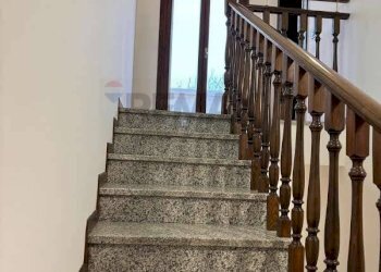 Scale - Villa Bifamiliare Via Braglio
 
30/A, Bolzano Vicentino - foto 11