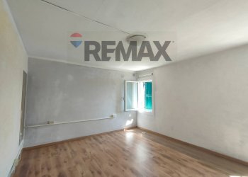 Stanza vuota - Semi-detached house Riva del Po - photo 31