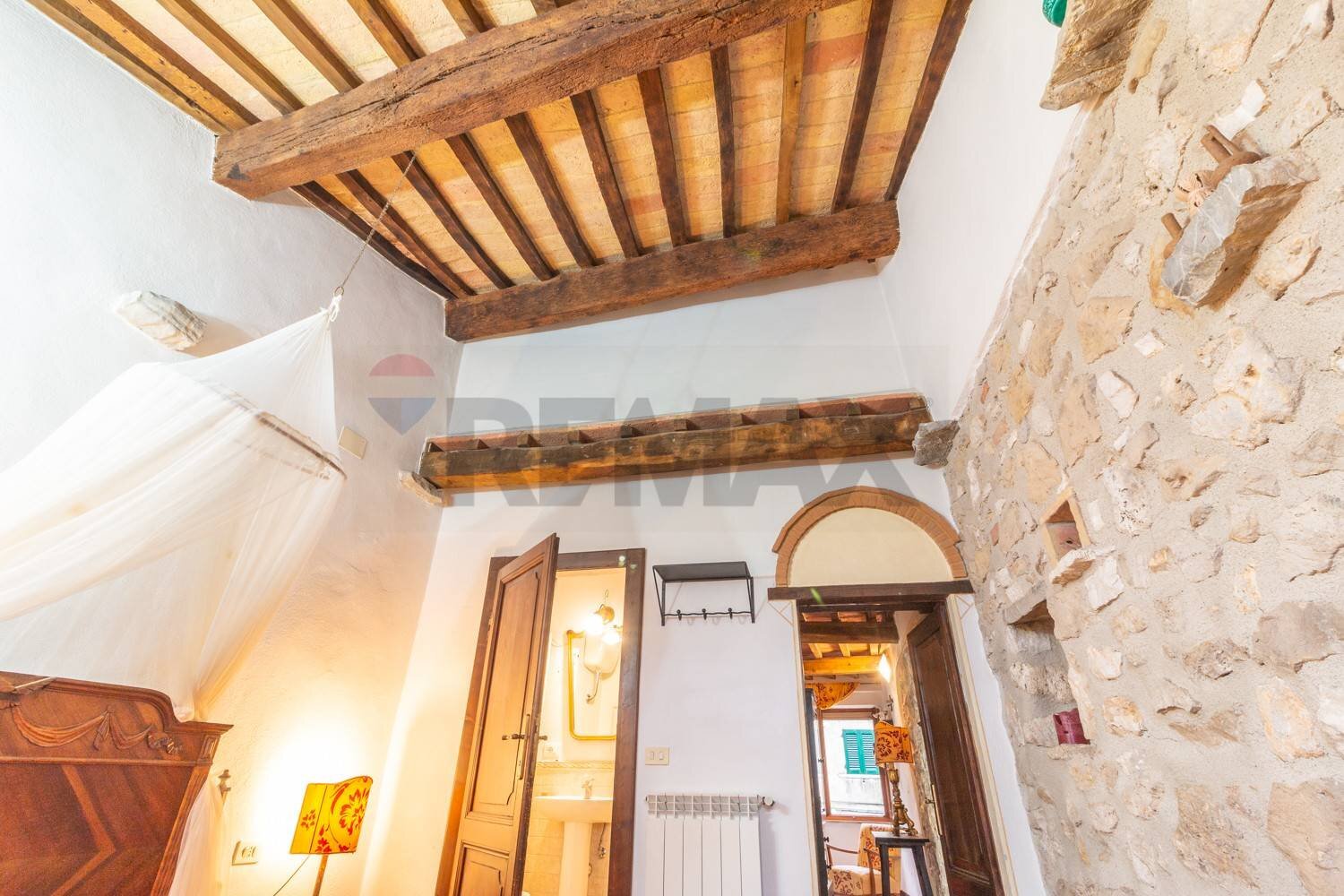 Scale - Trilocale Via della Bubbolina
 
9, Semproniano - foto 1