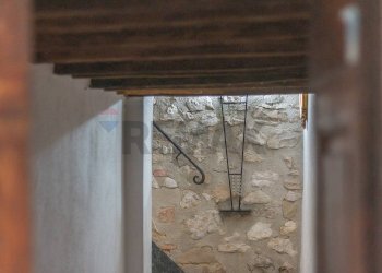 Dettagli - Trilocale Via della Bubbolina
 
9, Semproniano - foto 9