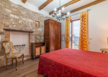 Camera / camera da letto - Trilocale Via della Bubbolina
 
9, Semproniano - foto 16