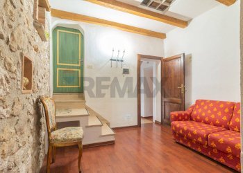 Soggiorno - Trilocale Via della Bubbolina
 
9, Semproniano - foto 22