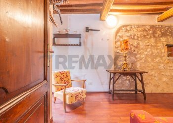 Soggiorno - Trilocale Via della Bubbolina
 
9, Semproniano - foto 30