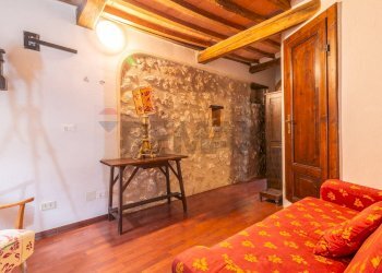 Camera / camera da letto - Trilocale Via della Bubbolina
 
9, Semproniano - foto 31