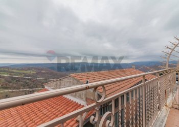 Balcone - Trilocale Via della Bubbolina
 
9, Semproniano - foto 42