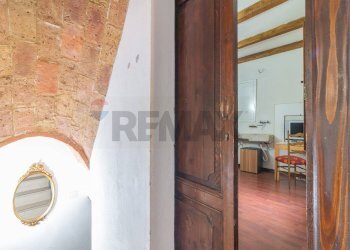 Dettagli - Trilocale Via della Bubbolina
 
9, Semproniano - foto 46