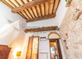 Scale - Trilocale Via della Bubbolina
 
9, Semproniano - foto 1